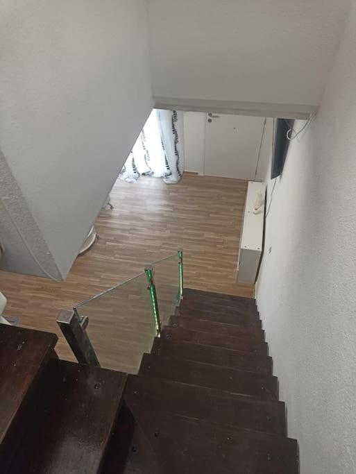 Precioso Piso En Frente Del Mar Apartment Торевиеха Екстериор снимка
