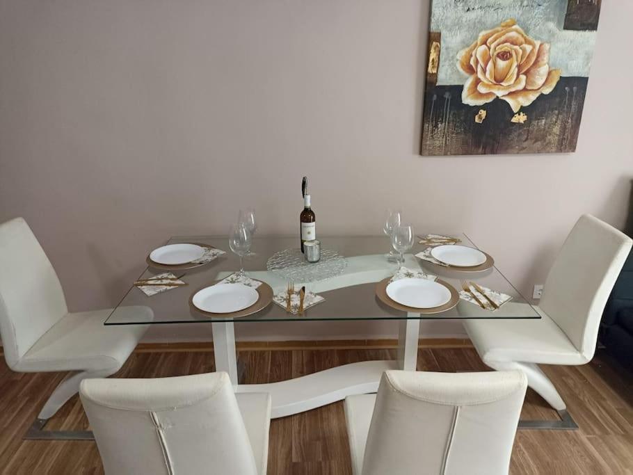 Precioso Piso En Frente Del Mar Apartment Торевиеха Екстериор снимка